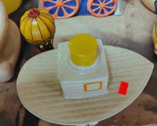 83 BOAT COOKIE JAR $10