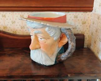 114 .  CUP $10