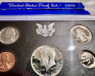 1969-S US Mint Proof Set
Kennedy 50% Half Dollar