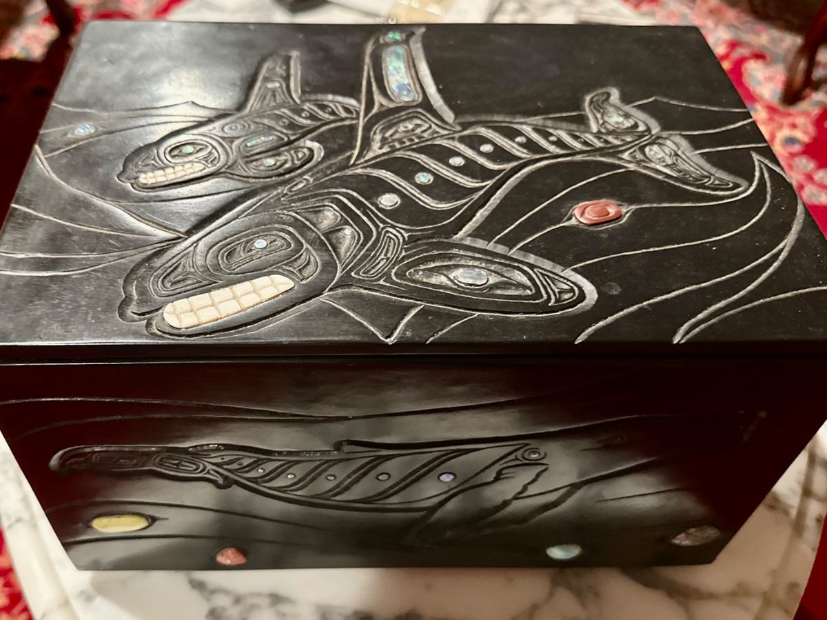 Pacific Northwest Indigenous Haida Gwaii
Argillite Box 