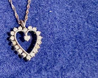 14K GOLD (4.7 gms. ) And Diamonds ( 1 carat) necklace