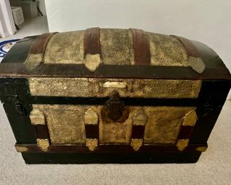 Vintage Camelback Humpback Steamer Trunk