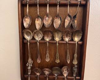 Spoon Set snd wooden holder