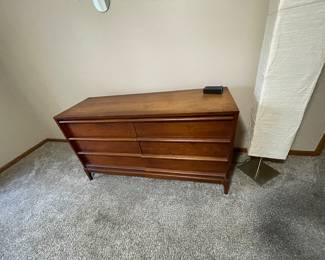 Lane MCM Dresser. Good condition