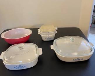 VINTAGE CORNINGWARE BLUE CORN FLOWER DISHES