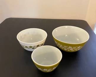 VINTAGE PIREX BOWLS
