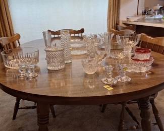 Miscellaneous glass vases and bowls