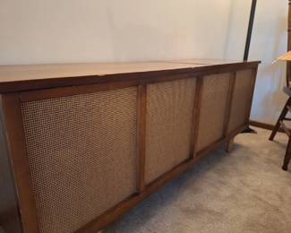 Mid Century Record Player and Radio Stero