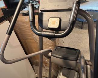 Pre-Court elliptical machine in excellent condition asking $750