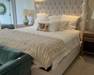 King Size Electric Serta IComfort Hybrid Bed with Massage function. One mattress with a Head board & Base - Bed & Frame are the only thing available in this room.