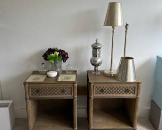 Pair of wood night stands - pair of pottery barn lamps
