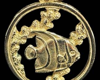 James Avery 14k Gold Oval Angelfish Pendant