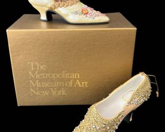 The Met Ornate Shoe Ornaments
