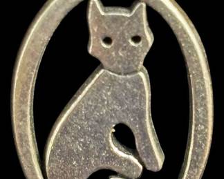 James Avery Oval Cat Charm