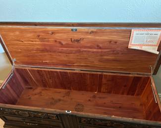Lane cedar chest 