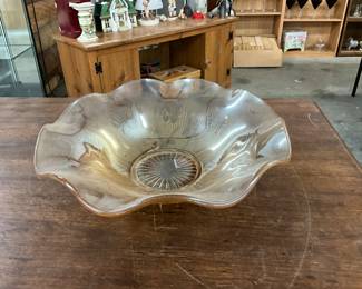 Jeannette Glass Iris & Herringbone Marigold Carnival Galss Bowl