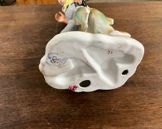 Romanium Curtea de Arges Porcelain Figurine