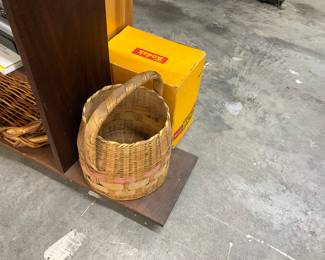 Woven Basic