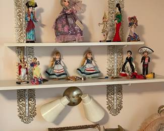 Dolls 