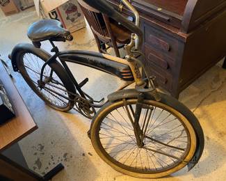 Vintage Roadmaster bik