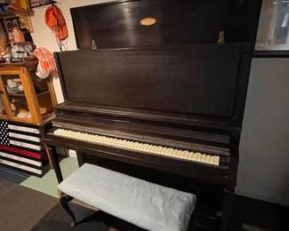 PIANO
HALLET & DAVIS PIANO CO. LEXINGTON BOSTON 
Beautiful Upright Piano (part of Estate) located 2 houses down on ground level truck can back right up to door the piano is just inside the door. Executor says Make offer and take it!

