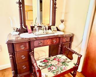 Antique barley twist dressing table