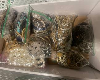 JEWELRY BAGS