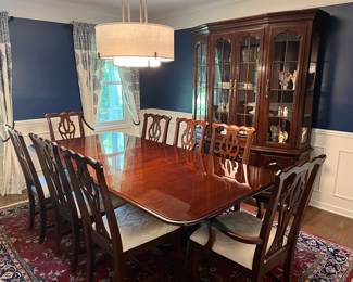 Thomasville Dining Room Set