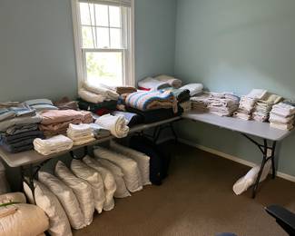 Linens, pillows and towels