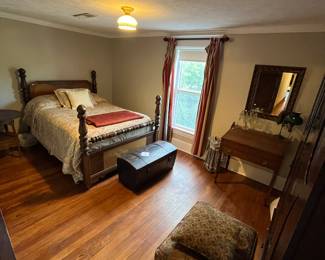 Antique wood bed. Mirror.