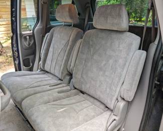 Middle row, driver's side