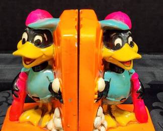Daffy Duck bookends
