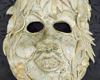 Art Pottery mask 