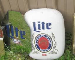 BEER SIGNS