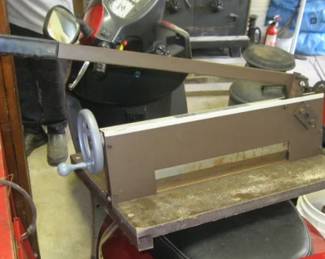 TILE CUTTER