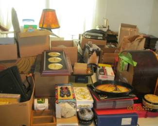 LOTS OF ITEMS