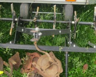 LAWN AERATOR
