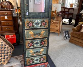 Painted Gentleman’s Chest, Theorem Painted Chest