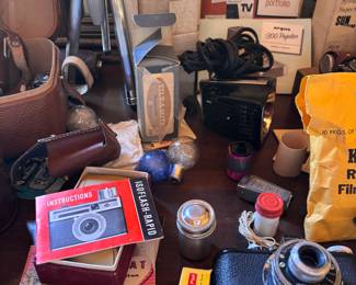 Vintage & antique camera equipment
