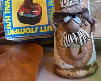 1970’s Dad mug & butt stomping ash tray