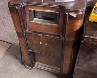 Old radio project, vintage Irons