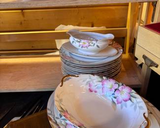 Noritake Azalea china set C.1932