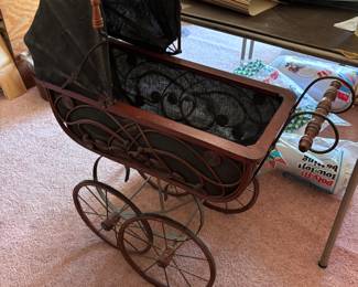 Doll buggy