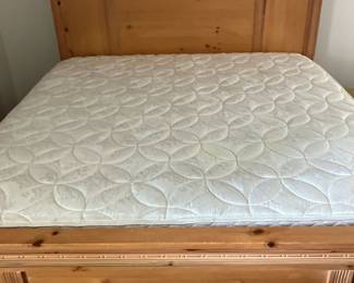 King size bed