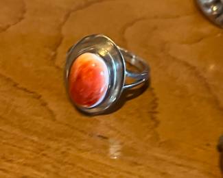 Such a pretty piece!