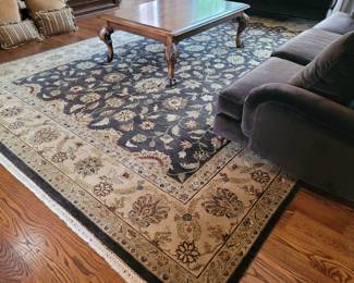 Indian hamd woven wool rug 