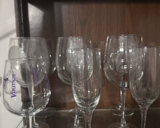 Wine glasses 