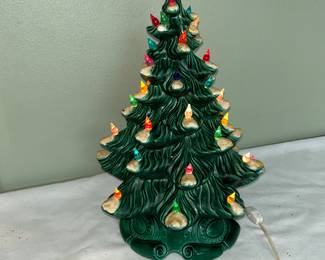 Musical Christmas tree