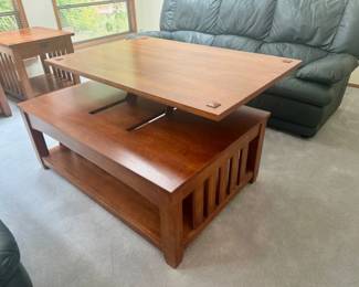 113 MissionStyleLiftTopCoffeeTablewShelfStorage