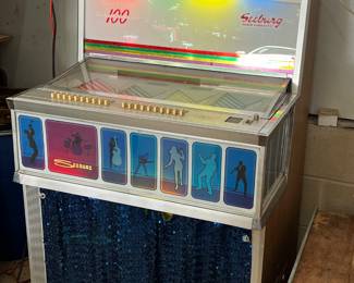 Juke Box $500 obo (not included in 50% off)